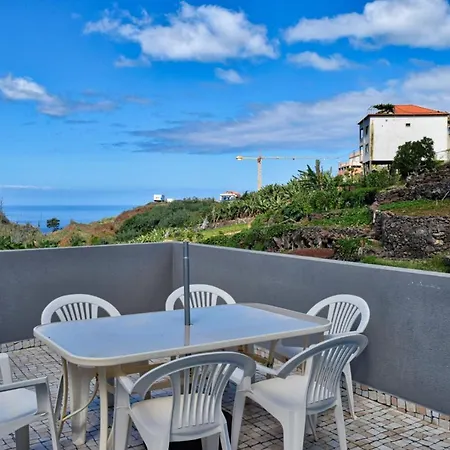 Casa Calhau Da Lapa, A Home In Madeira *